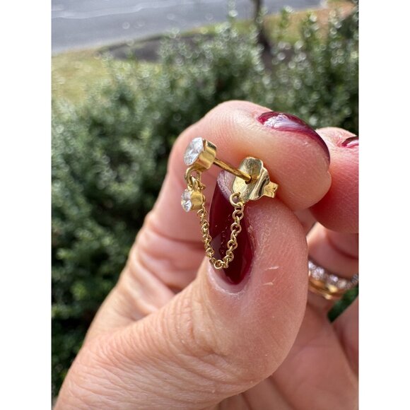 Maria Tash Invisible Dangle Chain 18kt gold single earring with diamonds - Picture 9 of 13